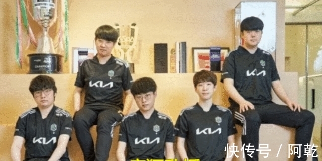 何重新洗牌 何重新洗牌