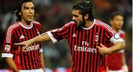 两触内前进 两触内前进